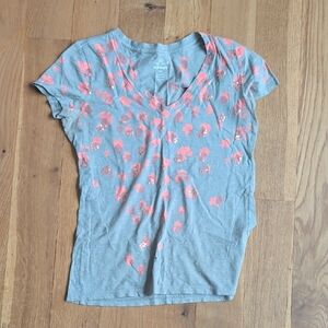 Old Navy Short Sleeve Top in Gray and Pink